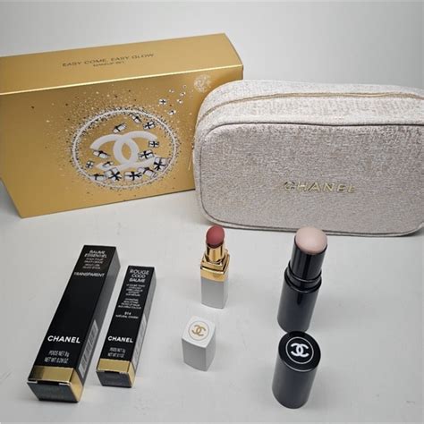 chanel easy come easy go|CHANEL EASY COME, EASY GLOW Makeup Set .